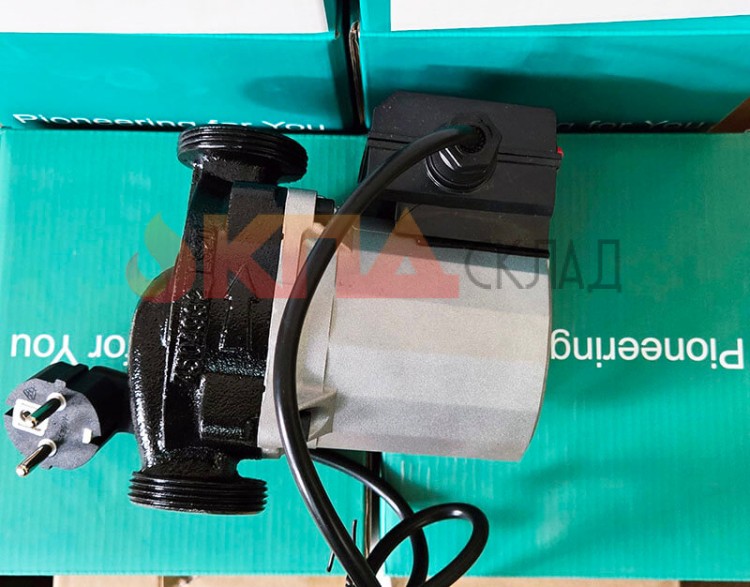 Циркуляционный насос Wilo RS 25/7-130